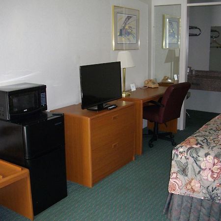 Macomb Inn Ruang foto